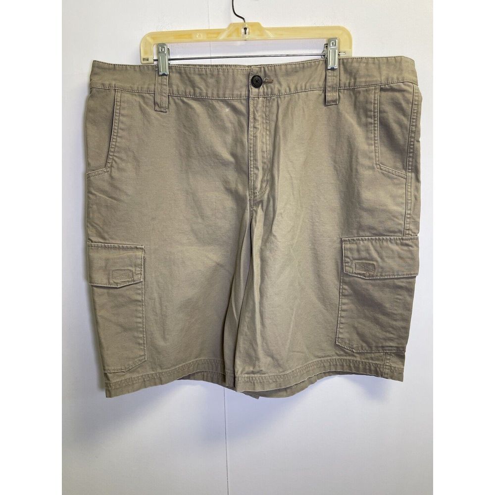Magellan Outdoors Men's Cargo Shorts Grey Size 42 10" inseam